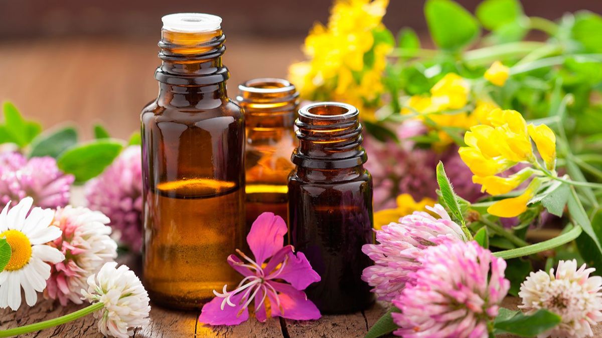 Aceites esenciales que realmente funcionan para limpiar tu casa 2 aceites esenciales para limpiar la casa